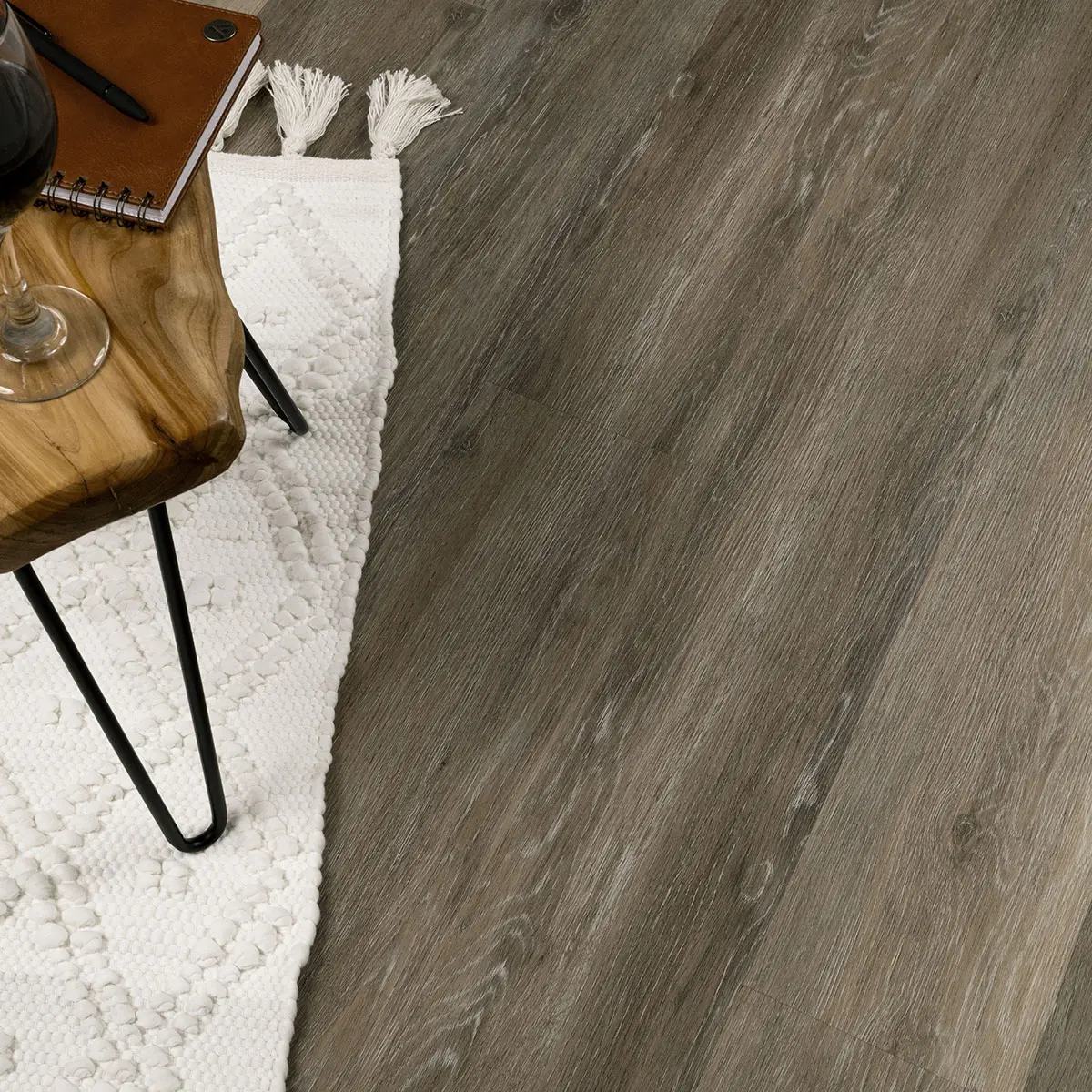 Cyrus Dulles Tails Luxury Vinyl Planks
