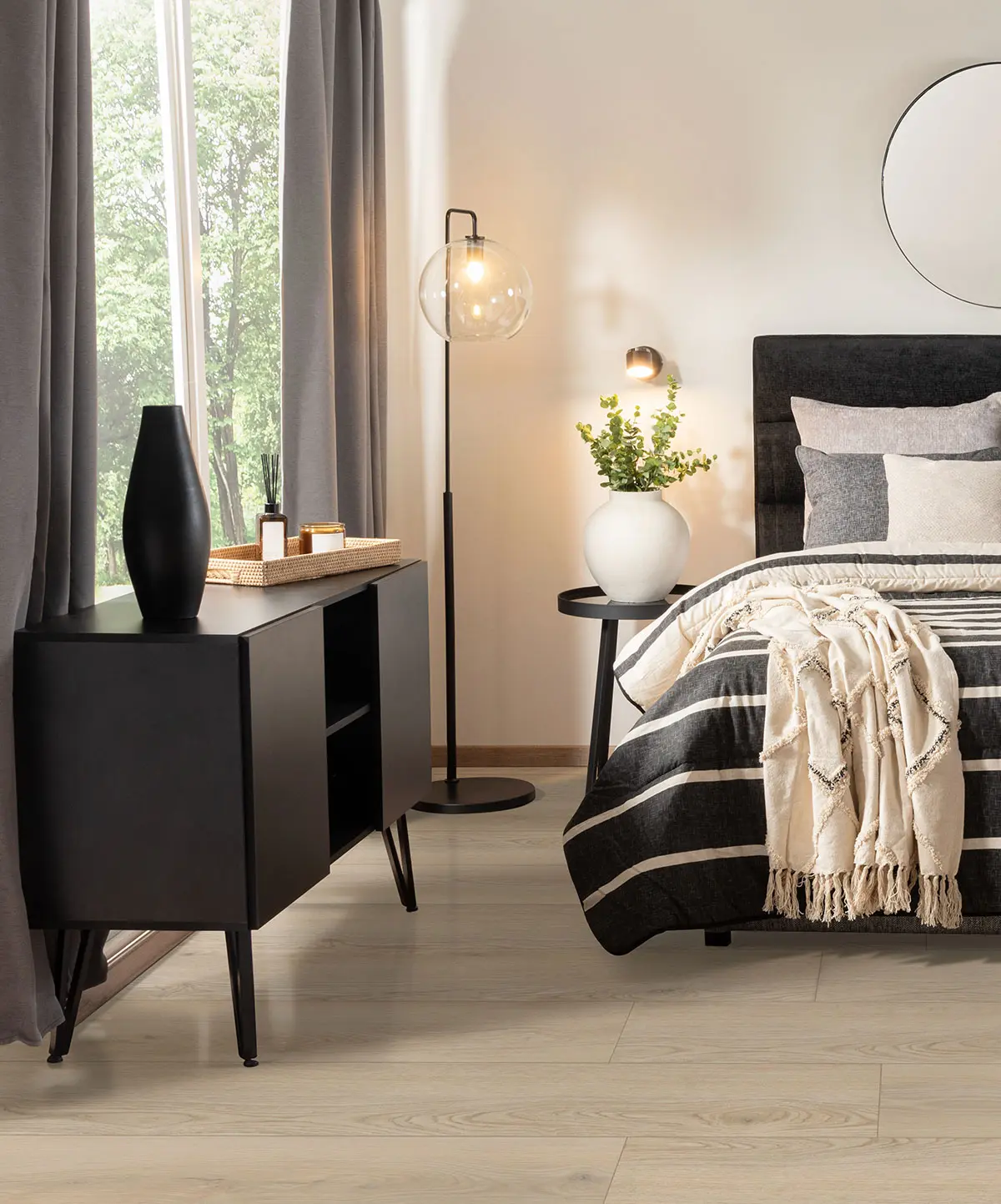 XL Prescott® Austell Grove Luxury Vinyl Planks